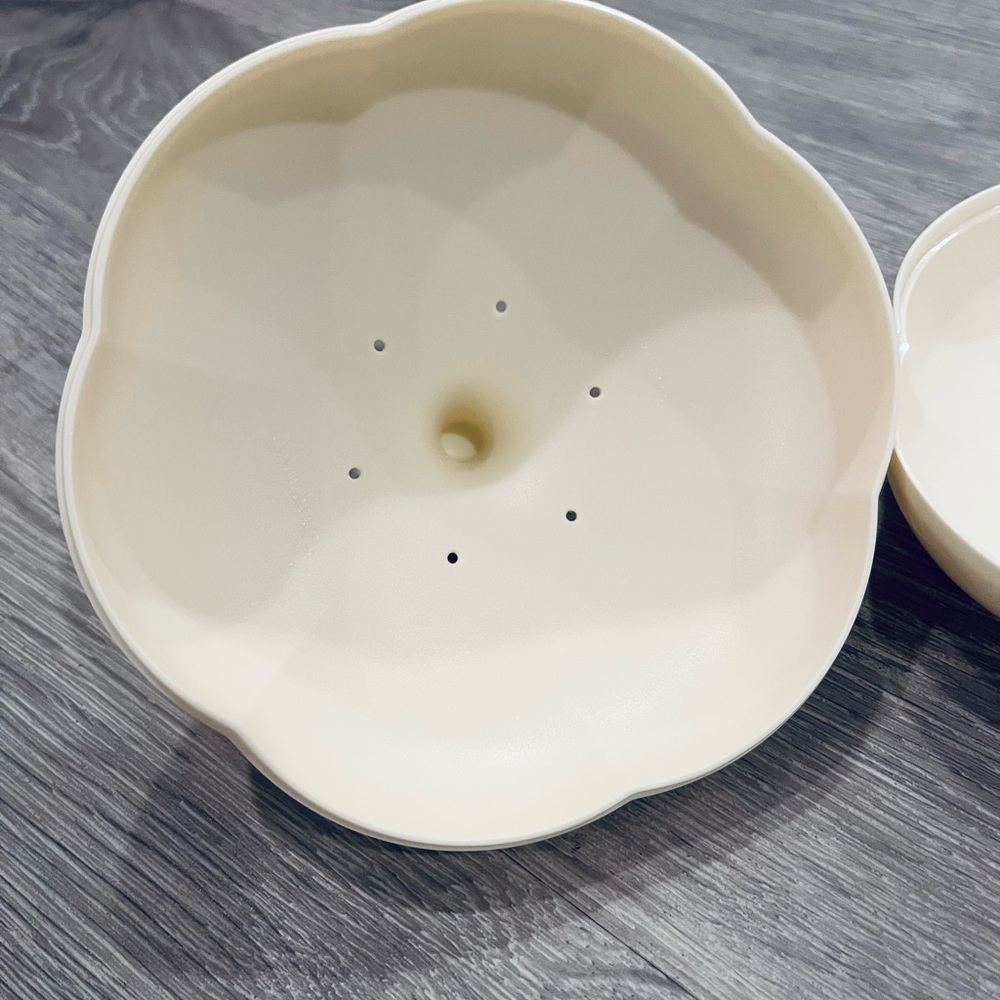 🧄 Tupperware Garlic Keeper 🧄 - Picture 5 of 7